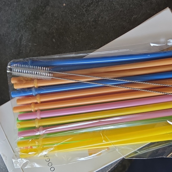 Colorful Drinking Straws Set - Picture 2 of 2
